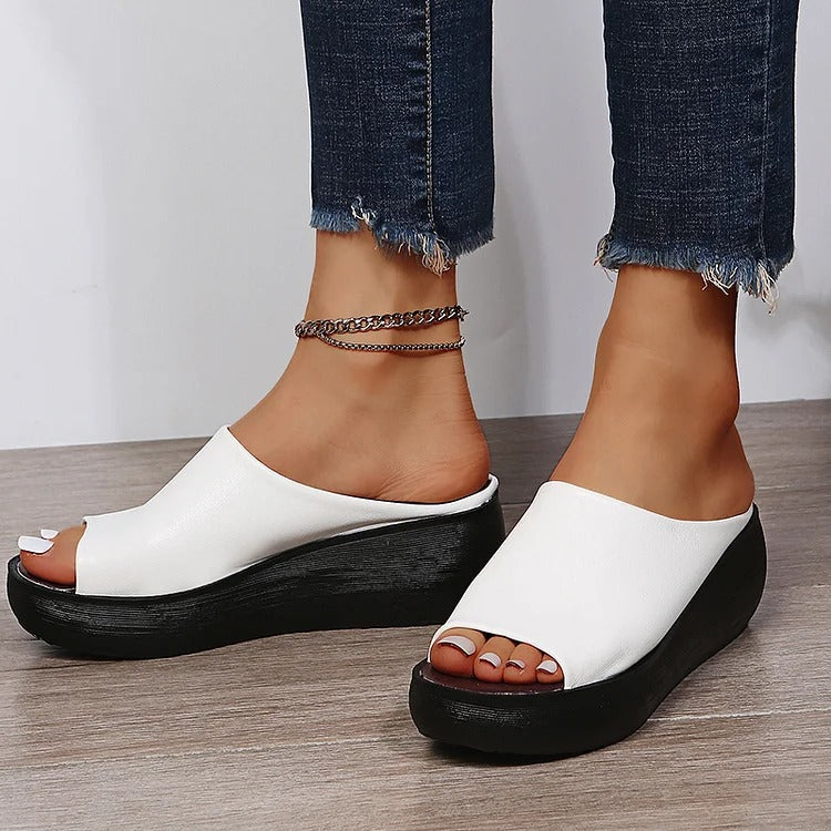 NELMY | Orthopädische Sandalen mit Lederkeilabsatz für Damen