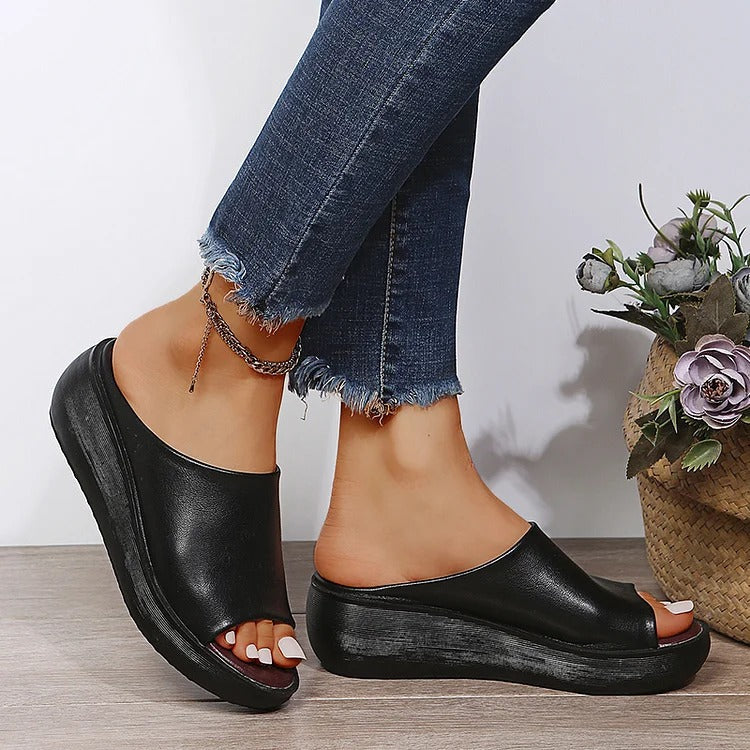 NELMY | Orthopädische Sandalen mit Lederkeilabsatz für Damen