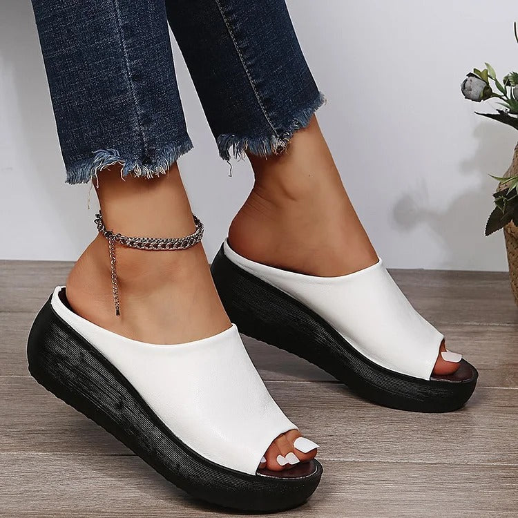 NELMY | Orthopädische Sandalen mit Lederkeilabsatz für Damen