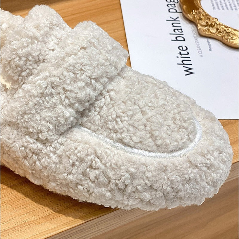 WinterGlam Slipper | Verwöhne deine Füße