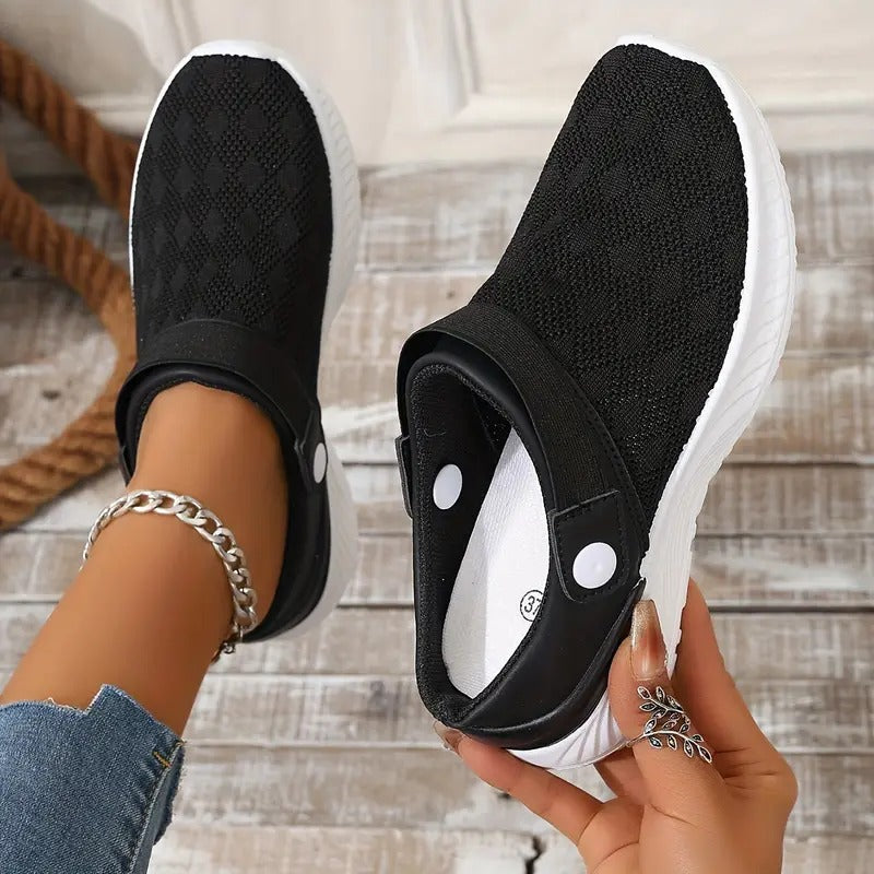 VORA | Slip-On Sandalen