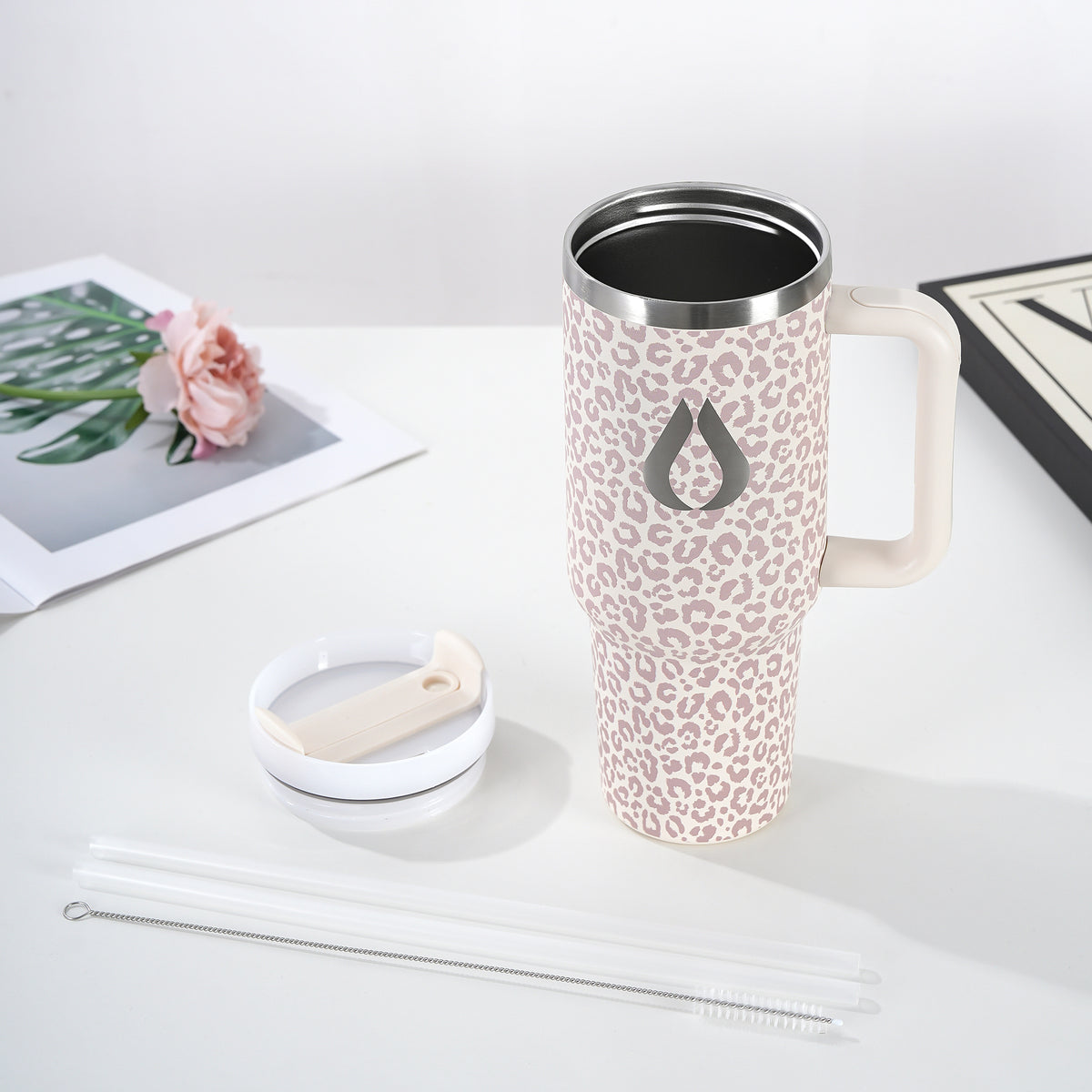Tumbler - 1200ML - Creme Leopard